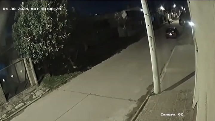 Impactantes imágenes de un joven que se resistió a un robo