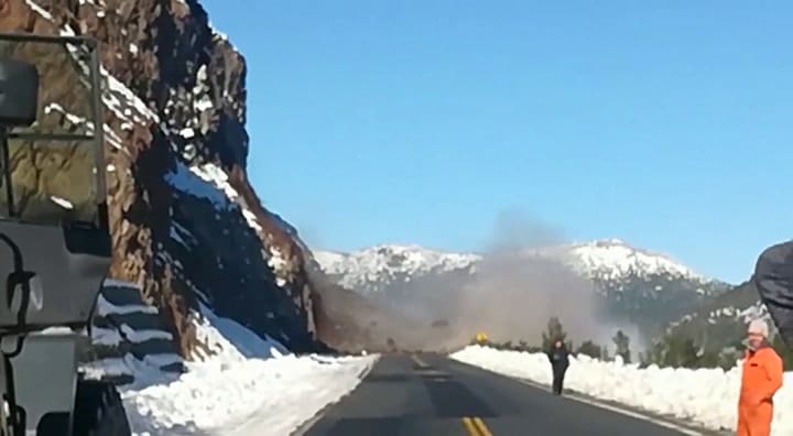 Derrumbe en la ruta n°40 de Bariloche