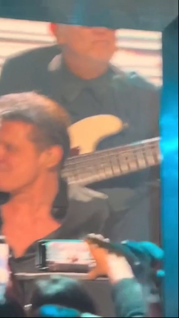 Luis Miguel Se Resbala