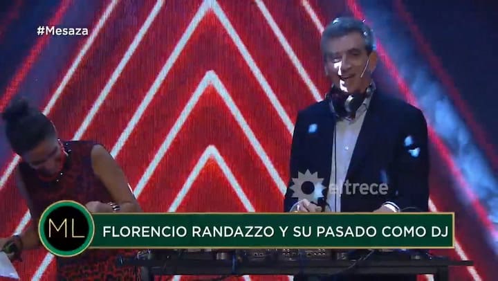Florencio Randazzo se animó a pasar música en la mesaza