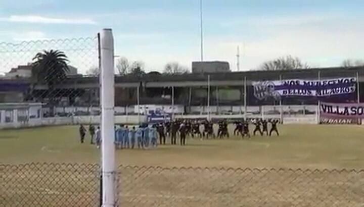 El haka al mejor estilo All Blacks de Sacachispas