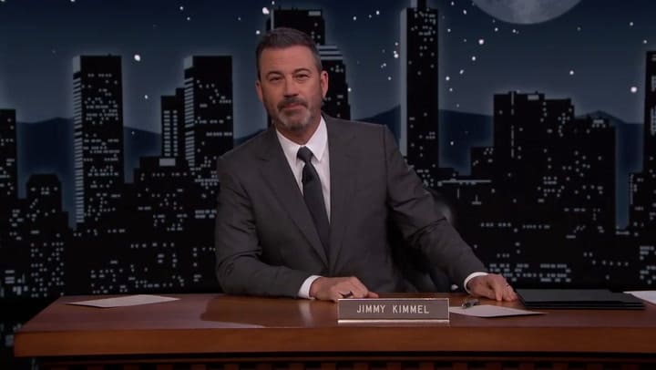 Gillian Anderson estuvo en Jimmy Kimmel Live! en ABC
