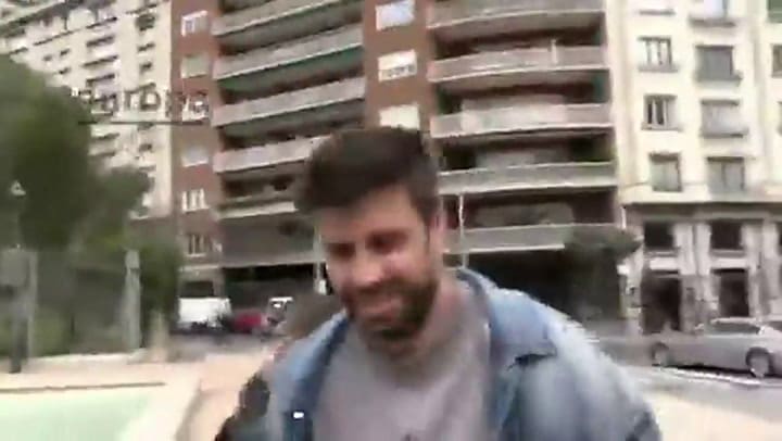 El golpe de Clara Chia que generó risas en Piqué