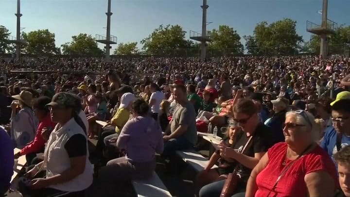 Las mejores imágenes sobre cómo se vivió el eclipse solar en EE.UU.