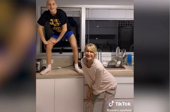 Martín Seefeld, su hijo y su esposa son famosos en Tik Tok