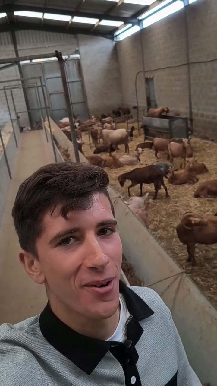 David Tomé el joven cabrero de 19 años de Málaga