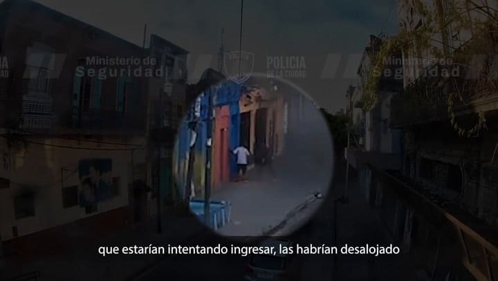 Intentaban usurpar una casa tapiada en La Boca y fueron detenidos gracias a las cámaras del CMU