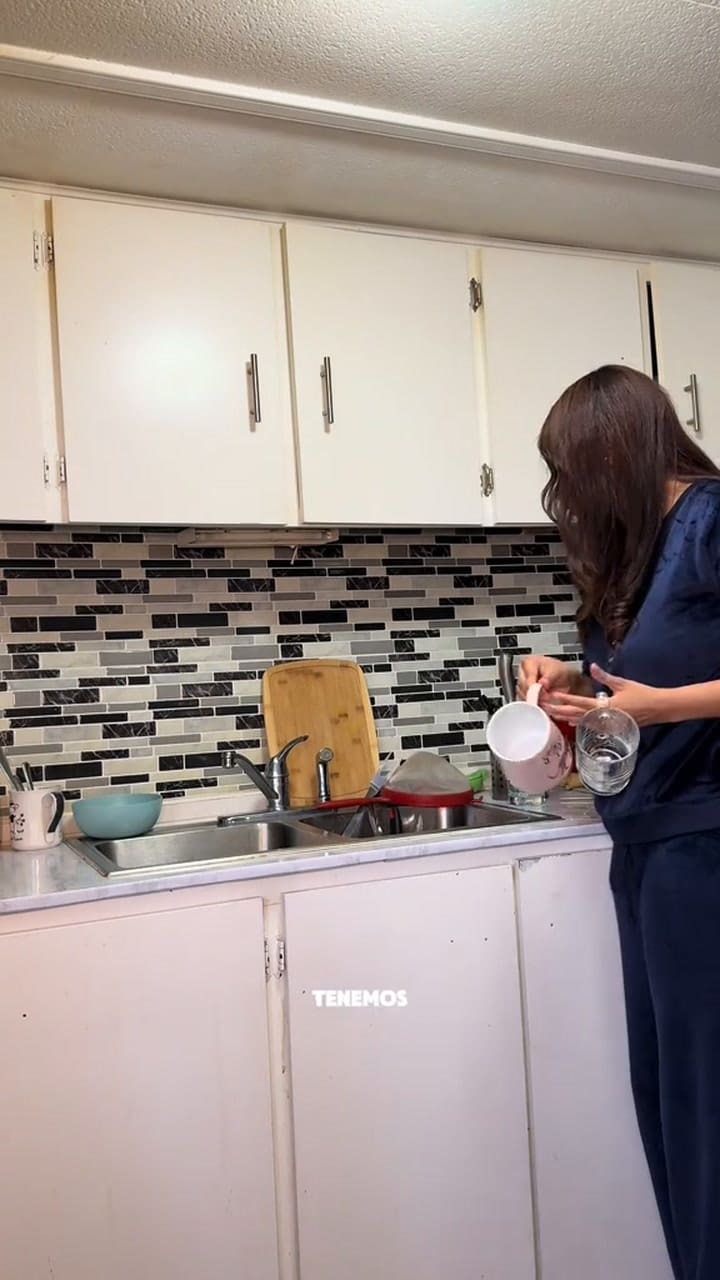 Así era la casa prefabricada en la que la familia de Venezuela vivió hasta poder comprar su casa en EE.UU.