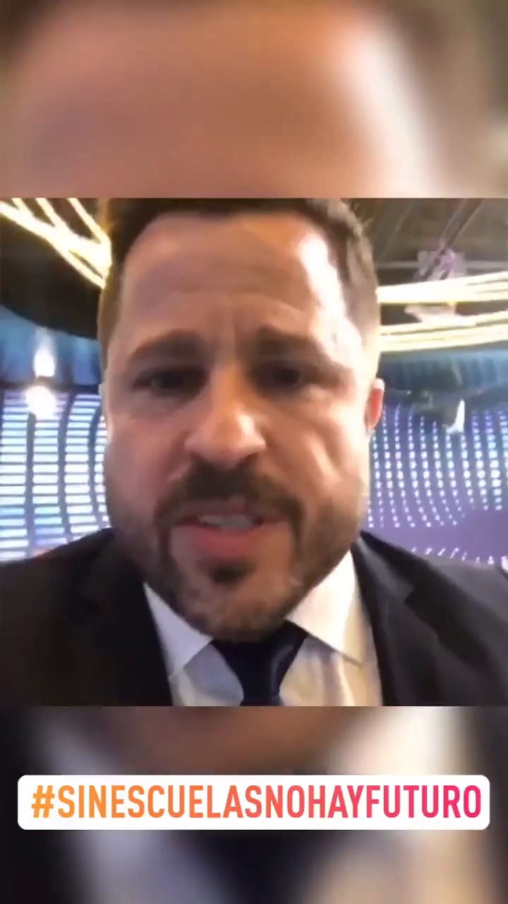 Famosos y profesionales apoyaron las clases presenciales