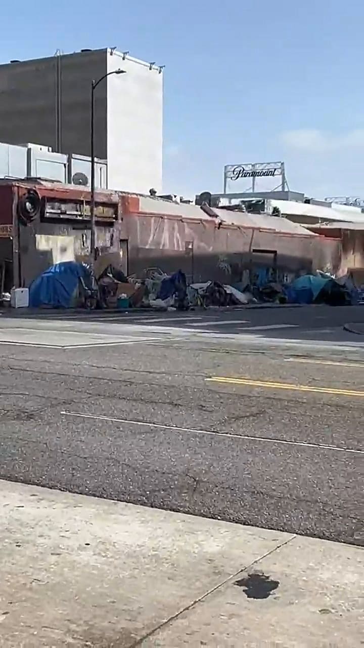 Una turista española se decepciona al visitar el Paseo de la Fama de Hollywood