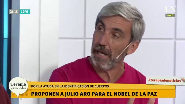 Julio Aro cuenta la historia de “una piedra por cada cuerpo exhumado”