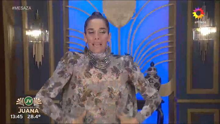 Juanita y su look otonal
