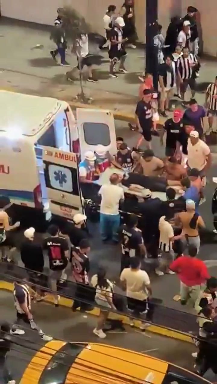 El incidente ocurrió durante un banderazo previo al clásico durante Universitario
