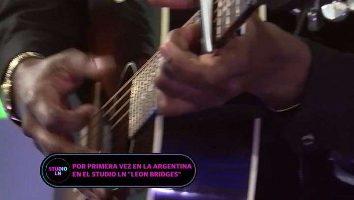 River' - Leon Bridges