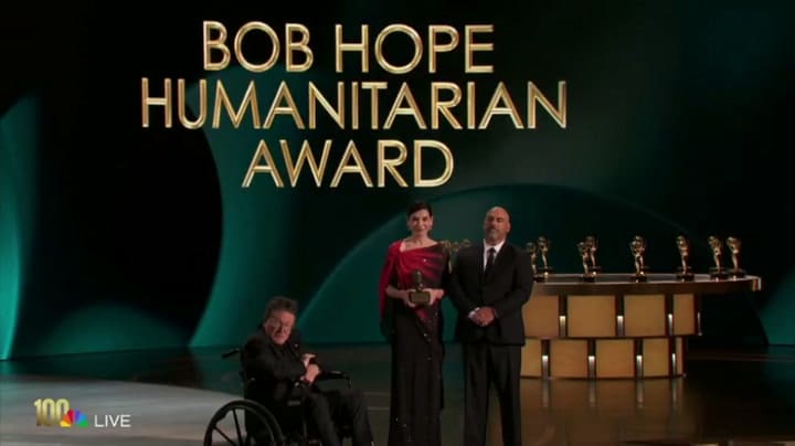 Michael J. Fox recibió en los Emmy el Bob Hope Humanitarian Award