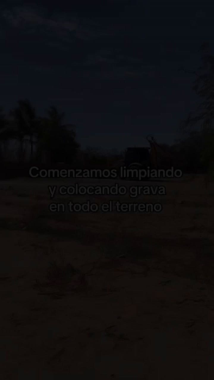 Mostró el paso a paso de construir una casa prefabricada en Estados Unidos y señaló las complicaciones