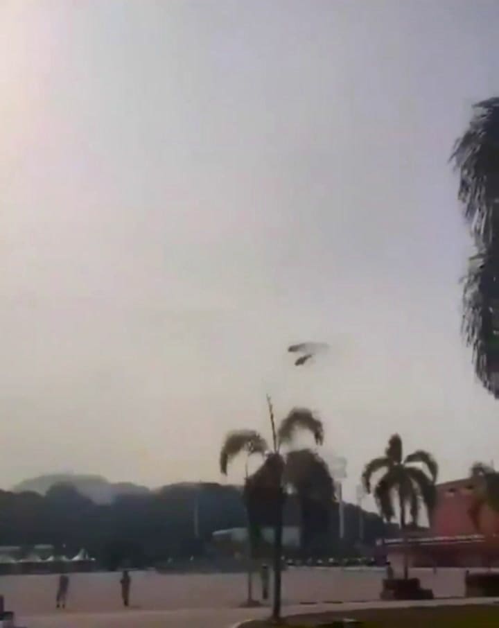 El momento en que chocaron los helicópteros donde iban los argentinos Gaspar Prim Díaz y Lucas Vignale