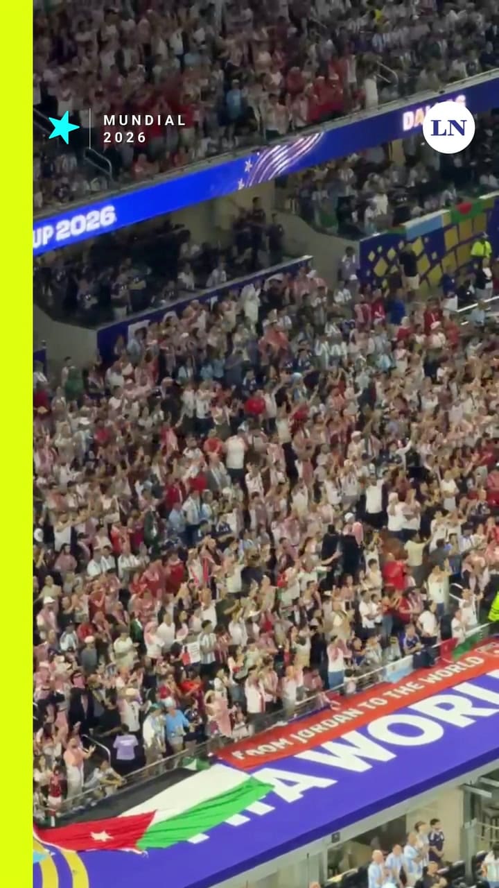 Bombo y grito: el aliento de los hinchas jordanos a su equipo