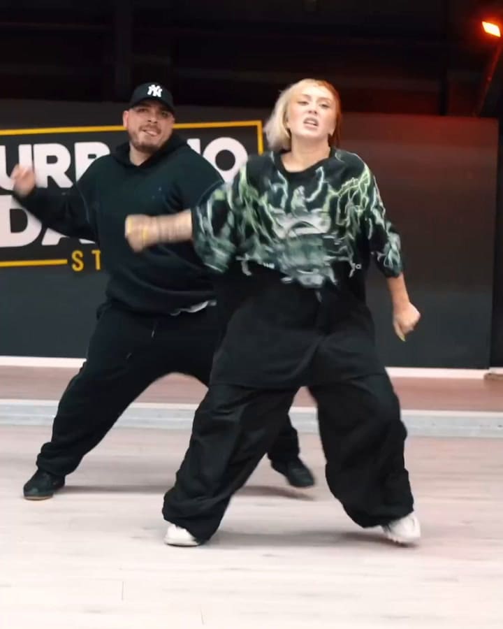 Así baila Tuli Acosta, la reemplazante de Noelia Pompa