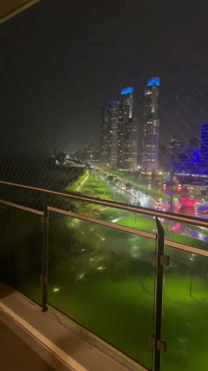 En Rosario la lluvia también dijo presente