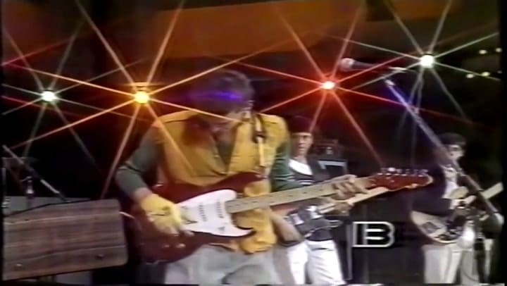 Luis Alberto Spinetta - Muchacha Ojos De Papel (en vivo con Badía)