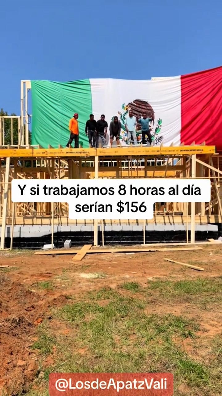 Son obreros latinos trabajando en Estados Unidos y cuentan cuánto ganan