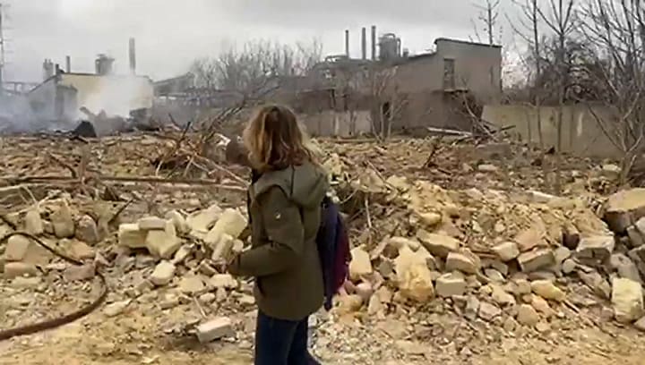 Elisabetta Piqué, en Ucrania, reporta fuertes explosiones en la ciudad portuaria de Odessa