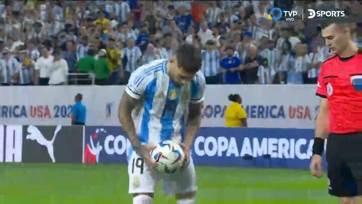 Penal Otamendi
