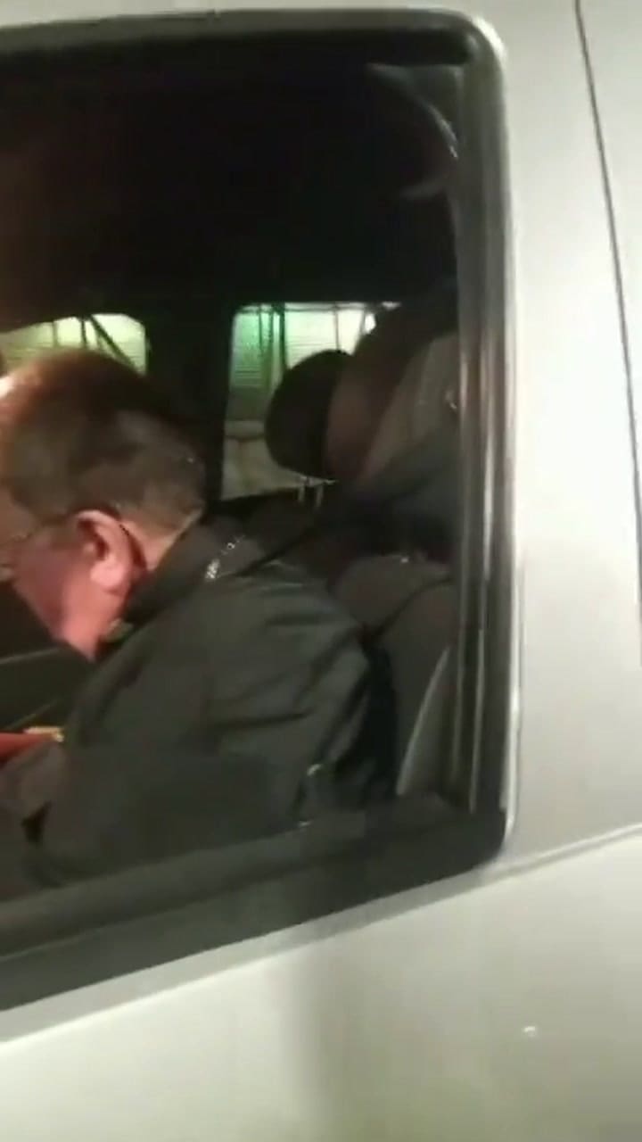 El obispo de Salta, Mario Cargnello, conducía alcoholizado, pero lo dejaron ir como si nada