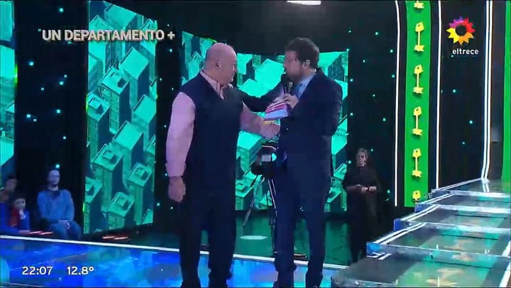 Le padre de un participante de Los 8 escalones cuestiono a Guido Kaczka