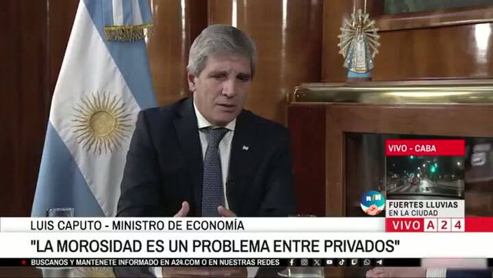 Luis Caputo descartó que el Gobierno ofrezca una ayuda a las familias endeudadas