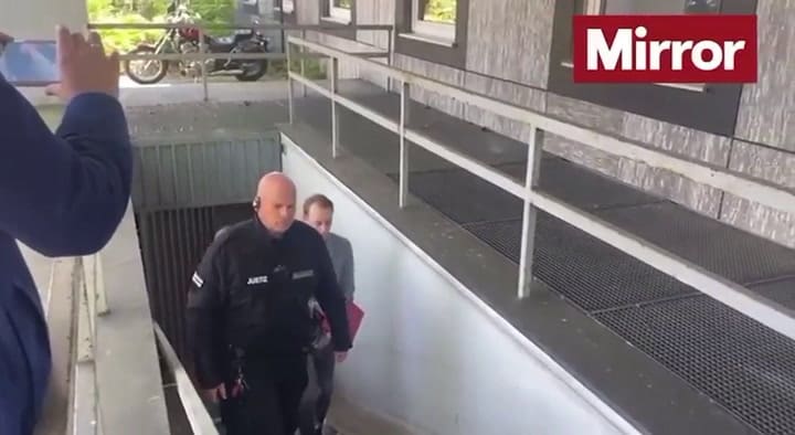 Christian Brueckner sonrió ante las cámaras al ser preguntado si es el asesino