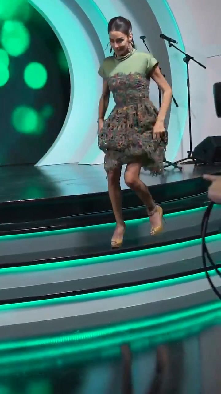 El baile de Juana Viale junto a su camarógrafo que es furor en las redes - Fuente: Twitter