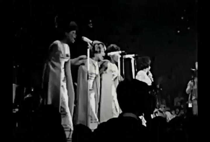 Aretha Franklin – Chain of fools (1968) – Fuente: YouTube