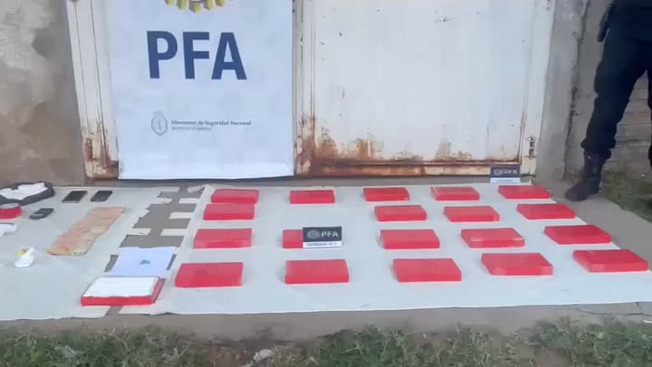 Secuestro de 37 kilos de cocaína en Corrientes (Prensa PFA)