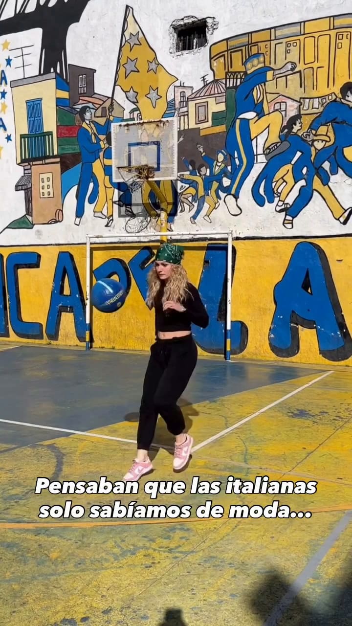 Bianaca es modelo y también se dedica a jugar a la pelota - @_biancazero_