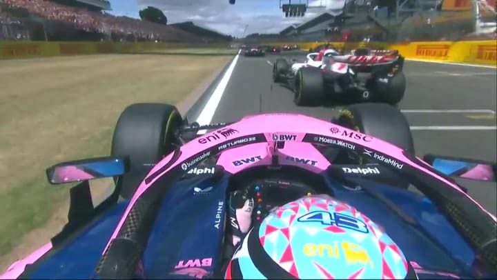La polémica maniobra de Gasly con Colapinto en la primera vuelta de Silverstone