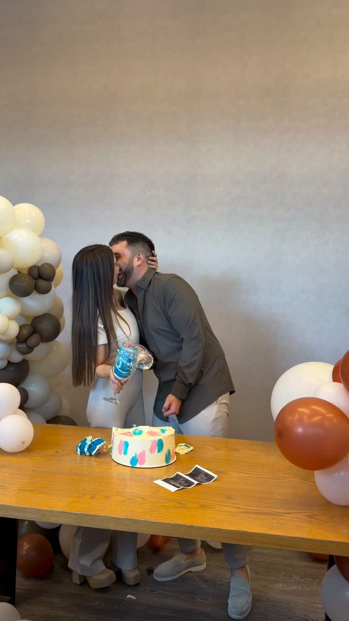 Llegó El Día La Intuición Nunca Falla ......#Revelaciondesexo #Baby #Pregnant (1)