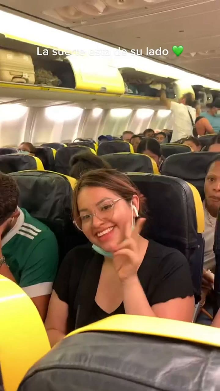 Una tiktoker contó la historia de amor que vivió en un aeropuerto