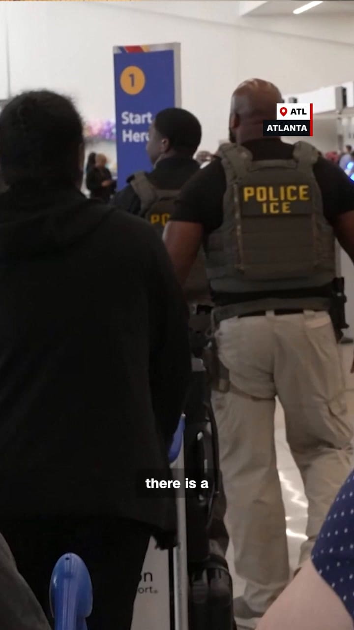 Cobertura de CNN sobre la presencia del ICE en los aeropuertos