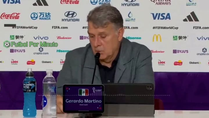 El 'Tata' Martino enojado con los periodistas en la rueda de prensa tras la derrota con Argentina