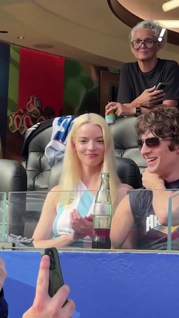 Anya Taylor Joy junto a su esposo Malcolm McRae en Los Ángeles