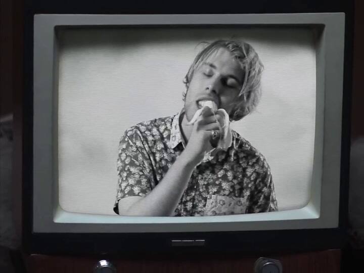 Girl Band | Pears for Lunch - Fuente: Youtube