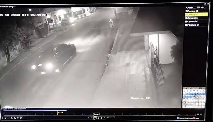 Tremendo choque entre de un patrullero en Villa Caraza, Lanús
