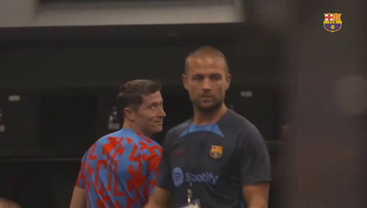 El insólito momento que vivió Piqué al escuchar un tema de Shakira en el vestuario