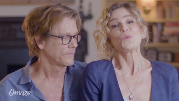 Kevin Bacon y Kyra Sedgwick completan sus frases - Fuente: YouTube