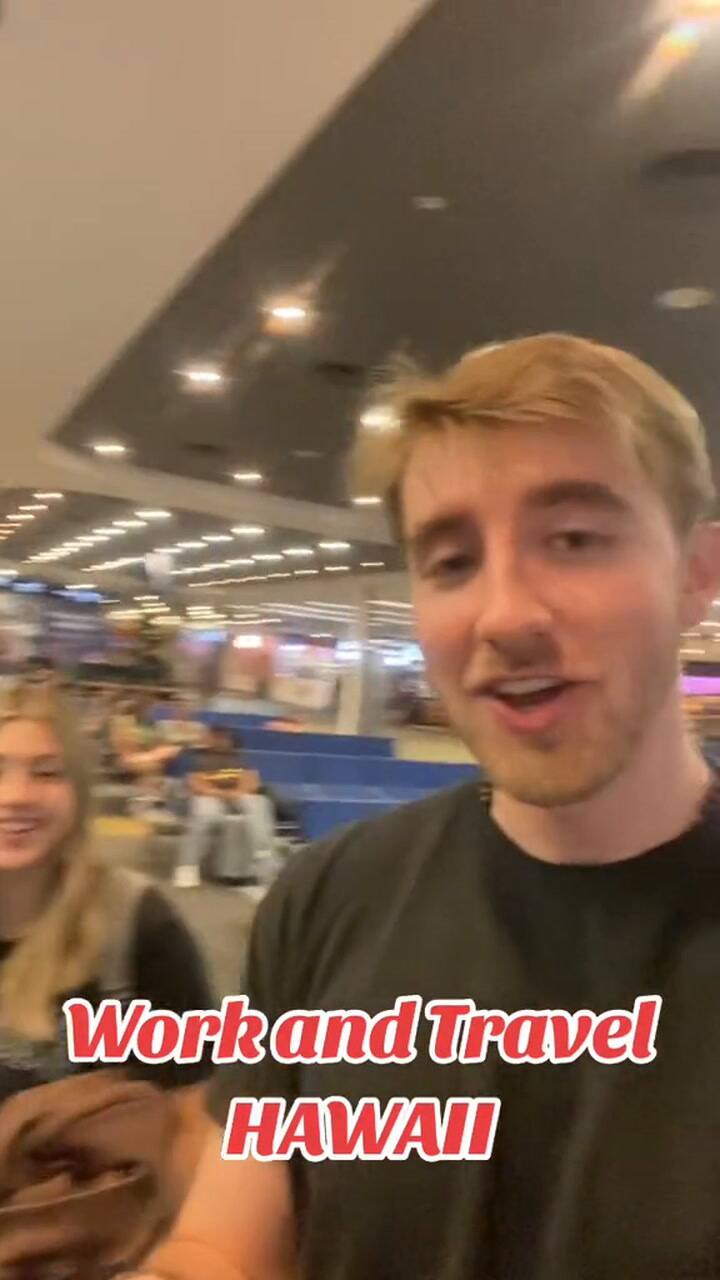 Es argentino y viajó de Work & Travel a Hawai con su novia