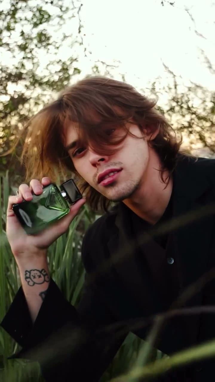 Felipe Fort se lució como modelo para la campaña de una marca internacional (Video: Instagram @felipe_fort)