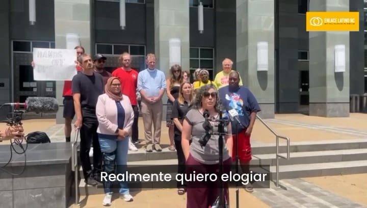 Organizaciones comunitarias y autoridades locales informaron sobre la presencia de oficiales federales vestidos de civil en tribunales del estado