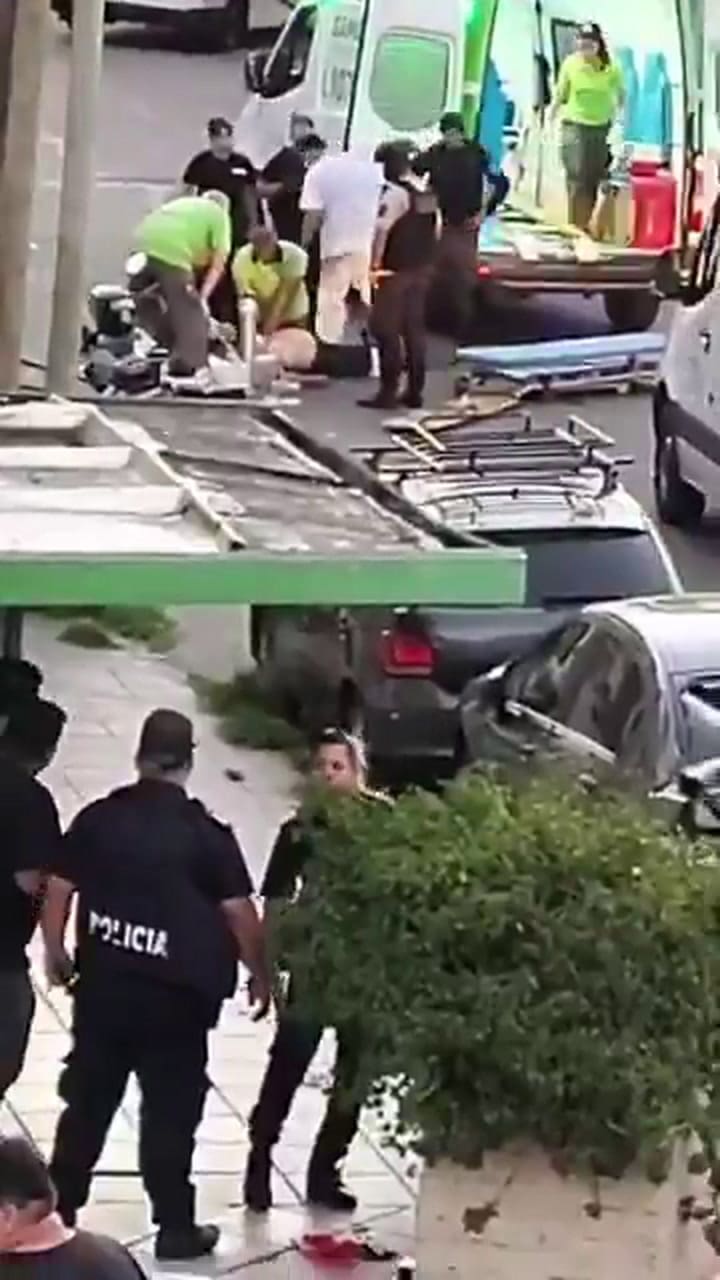 Momento en que el Same intenta mantener con vida al policía que estaba en la persecución